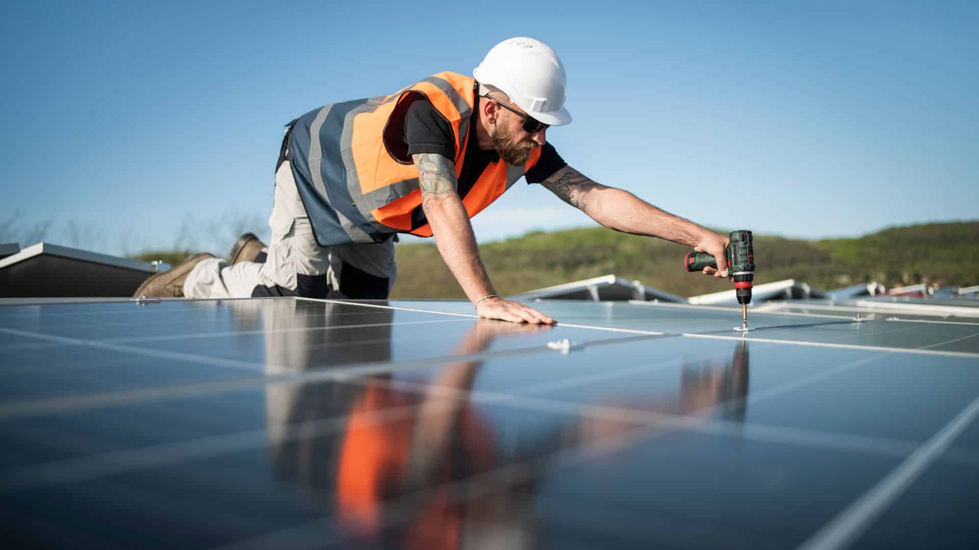 fixation solaire